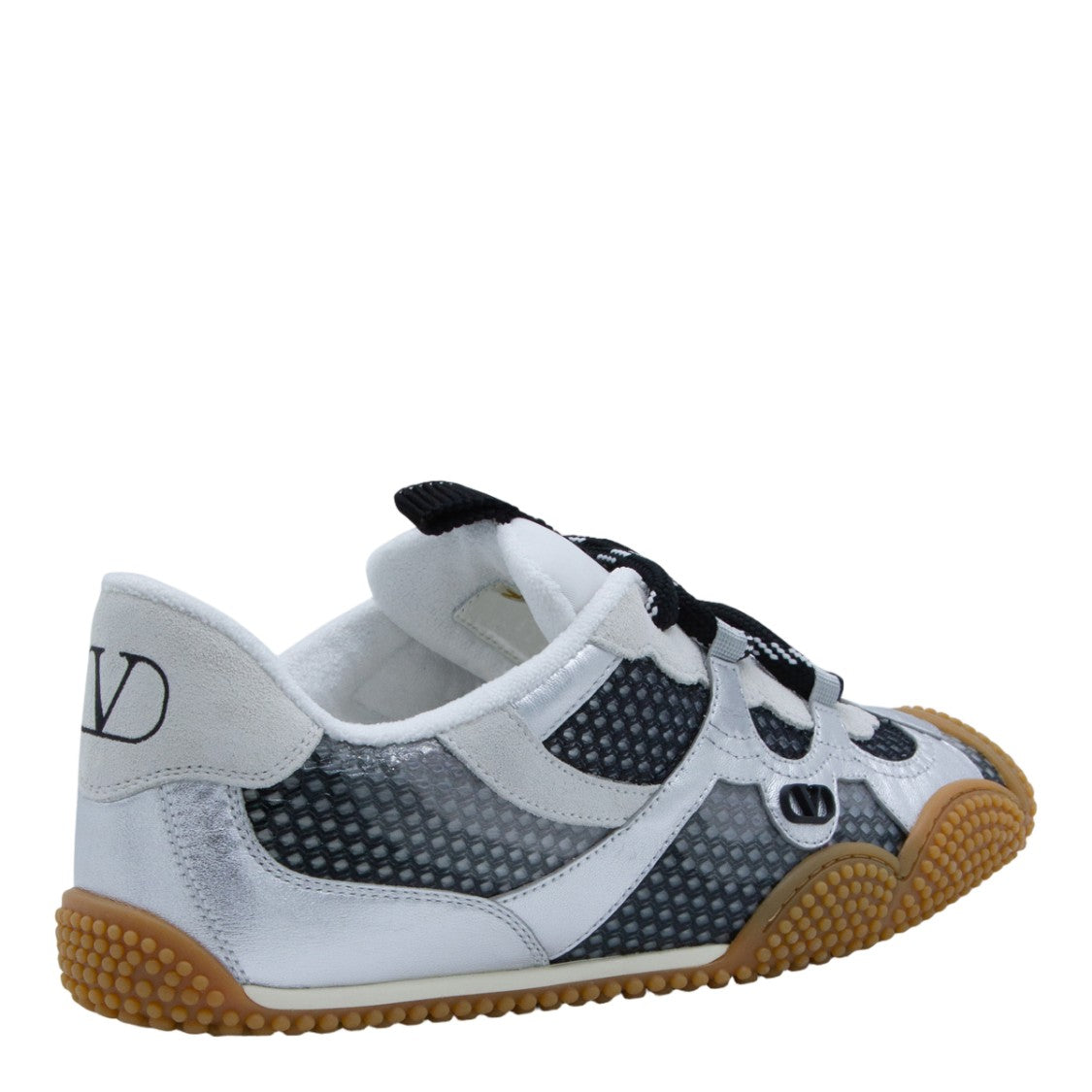 Valentino Garavani Contemporary Low-Top Sneakers With Streamlined Aesthetic