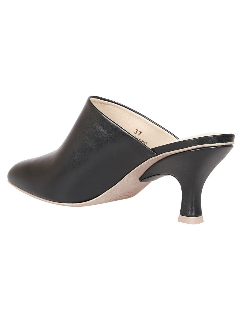 Tod's Pointed Toe Leather Mules With Curved Heel