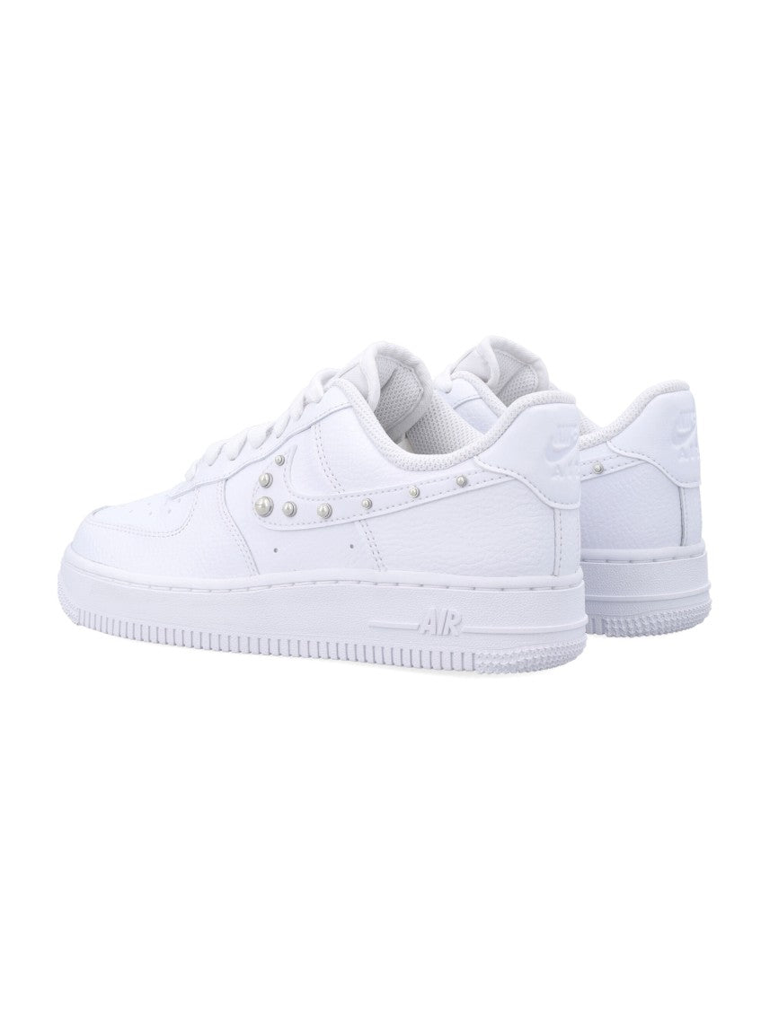 Nike Air Force 1 ’07 Leather Sneakers