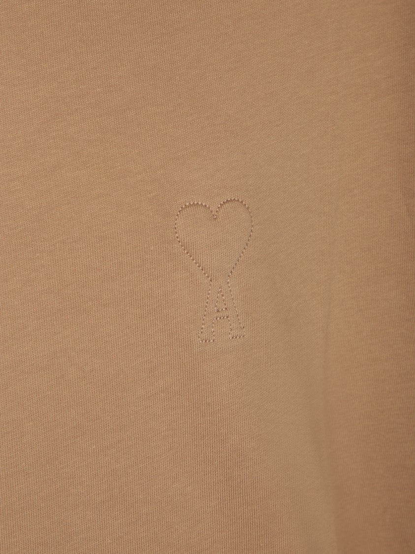 Ami Classic Fit T-Shirt With Embroidered Detail