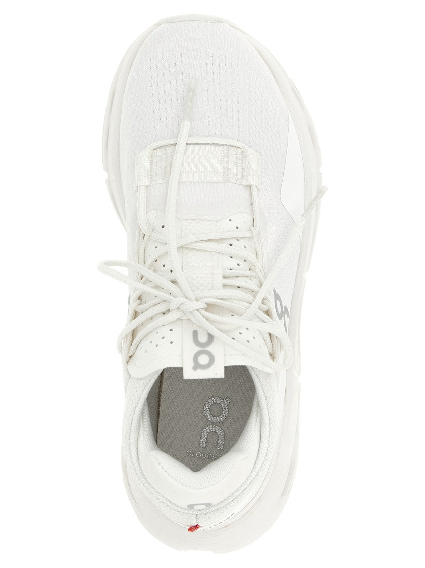 On 'Cloudnova 2' Sneakers