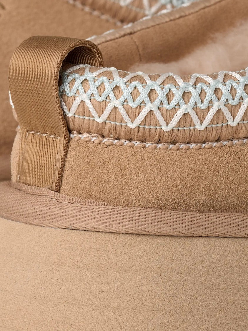 Ugg Slip-On Sandals With Suede Upper And Decorative Stitching