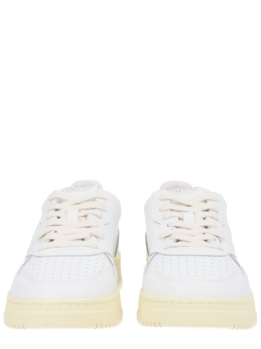 Autry Medalist Low Perforated Muted Green Sneakers