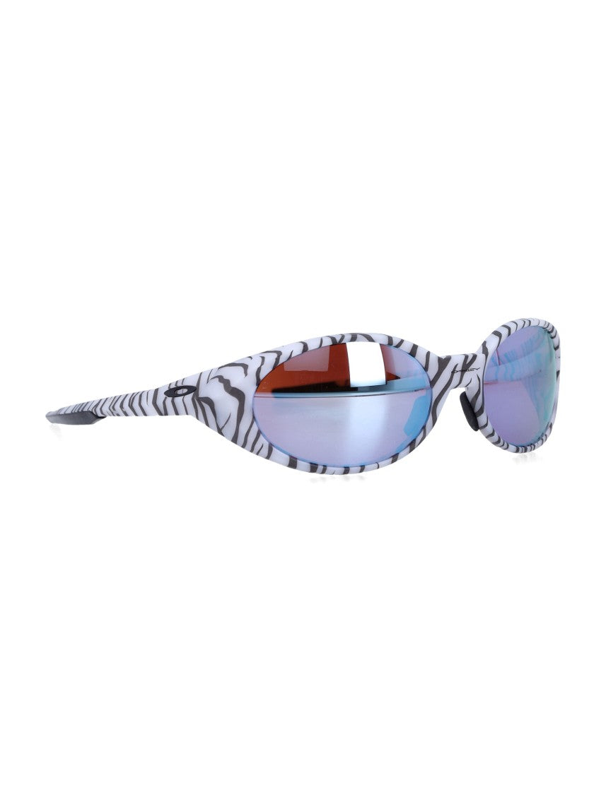 Oakley Retro-Inspired Iridescent Sunglasses With Bold Zebra Detail