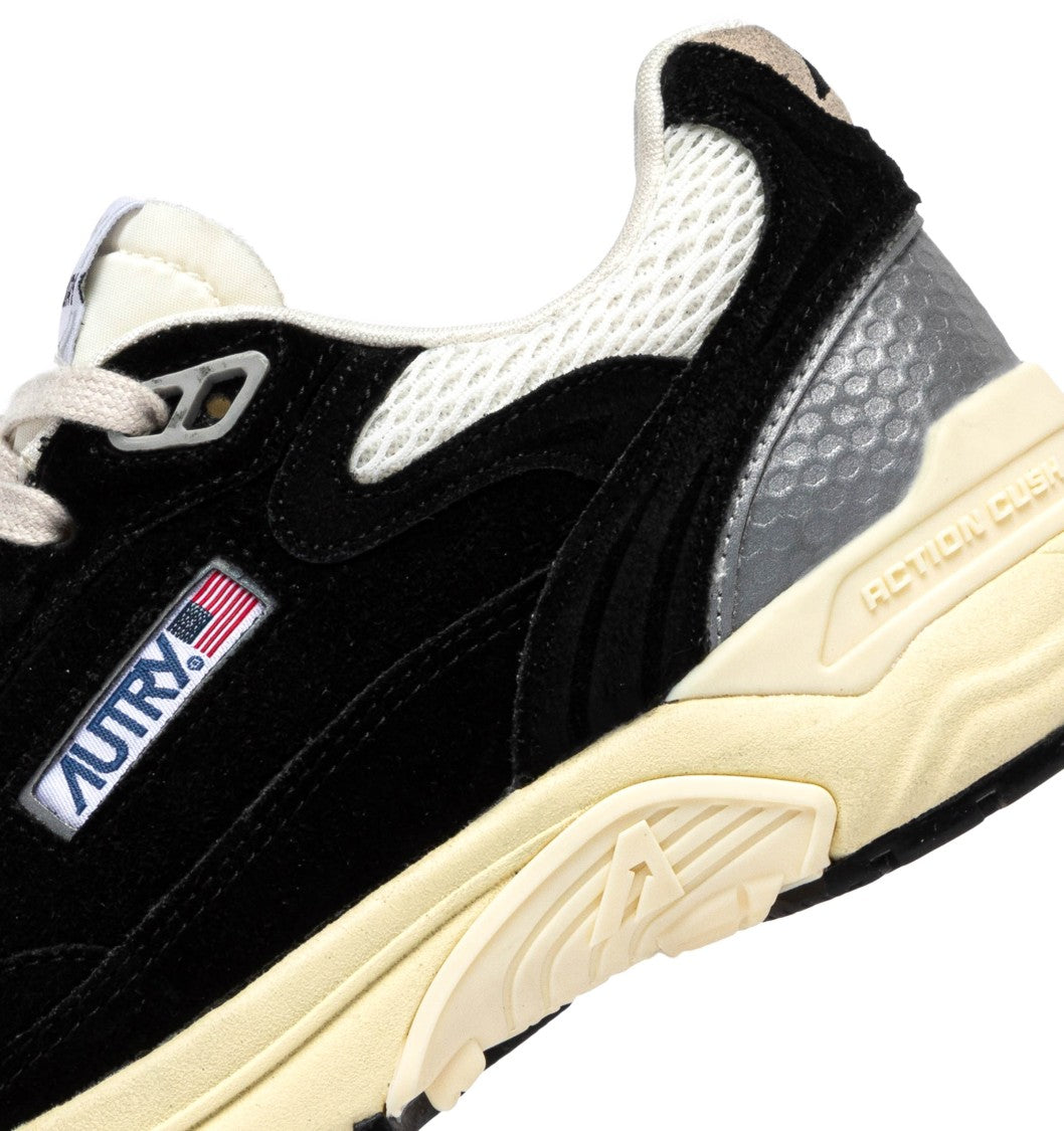 Autry Hyperway Suede Running Shoes