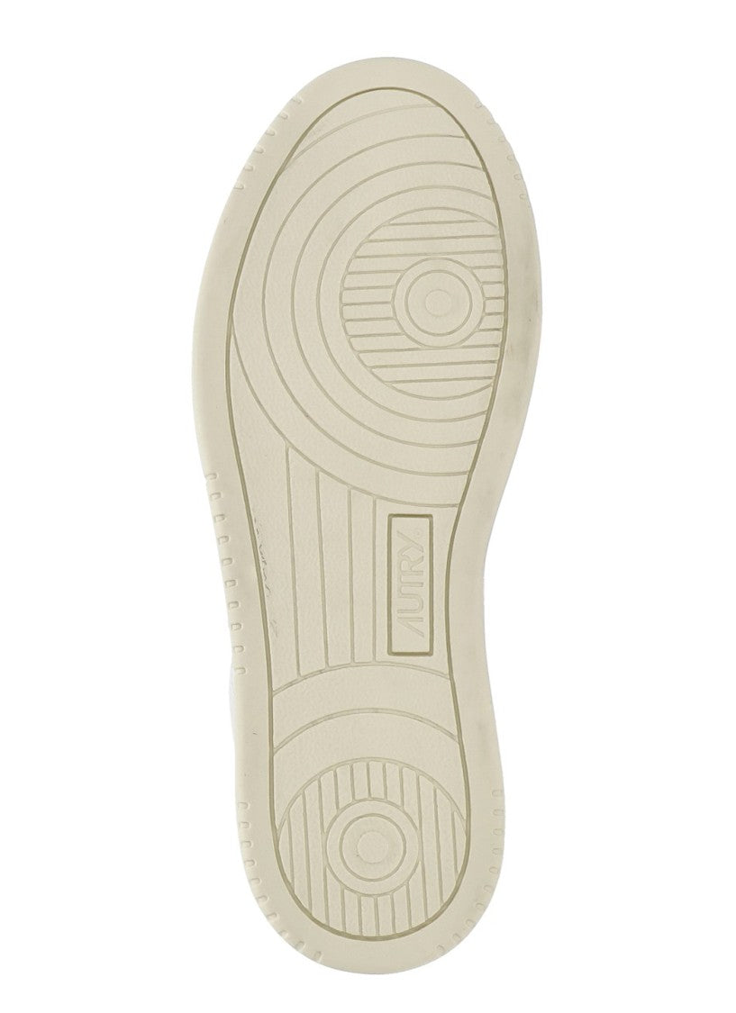 Autry White Medalist Low Leather Sneakers