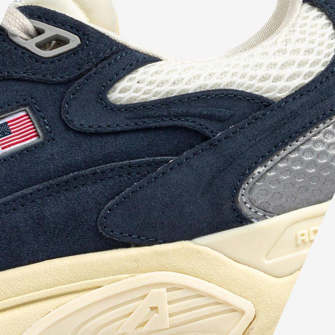 Autry Navy Blue Leather And Mesh Sneakers