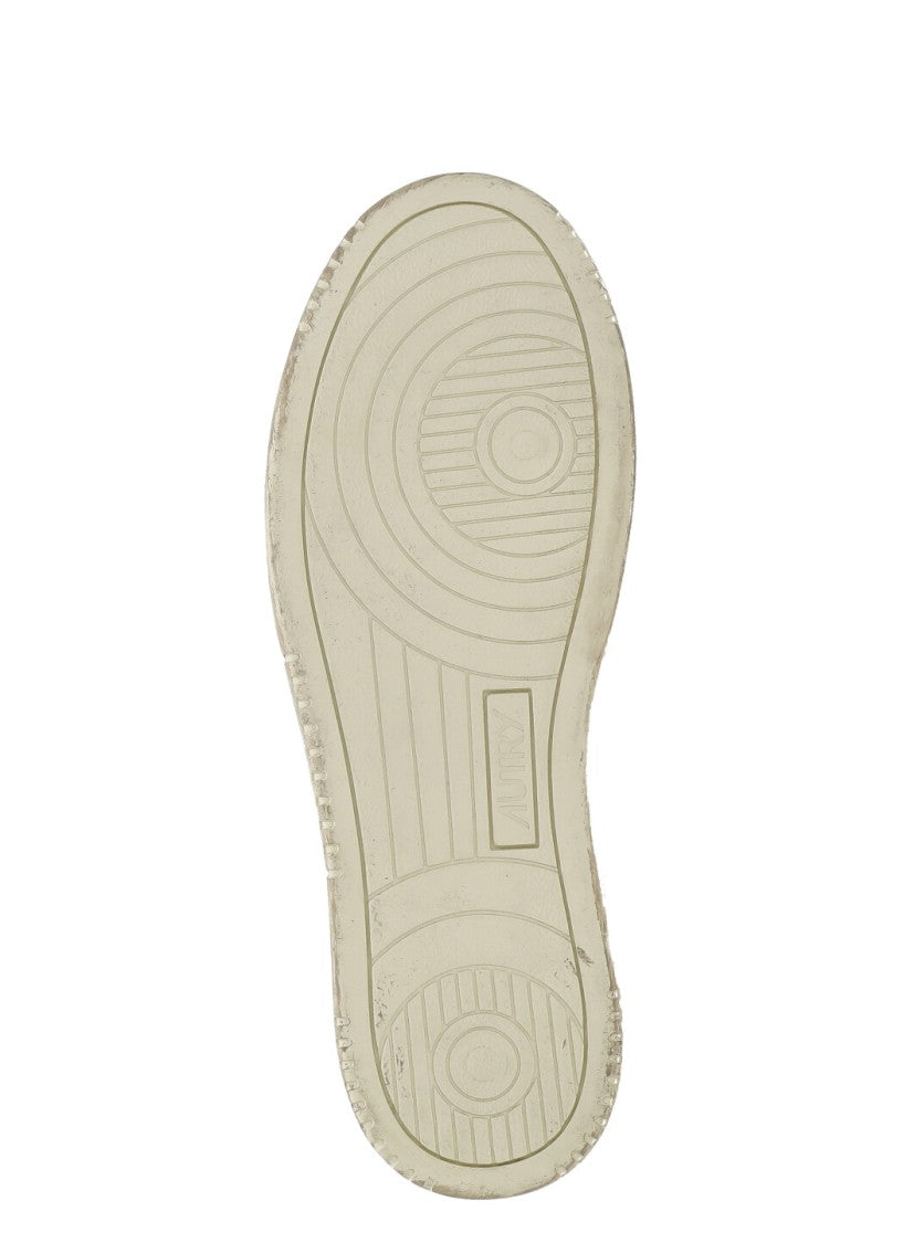 Autry Vintage Low Sneakers