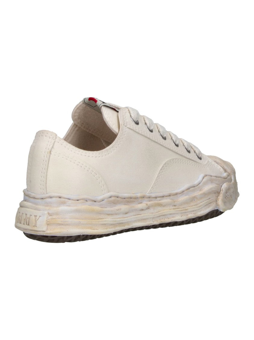 Maison Mihara Yasuhiro Hank Og Sole Distressed White Leather Low-Top Sneakers