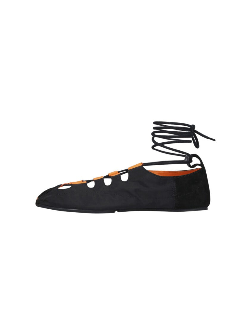 Alaïa Black Pointed Toe Lace-Up Ankle Flats
