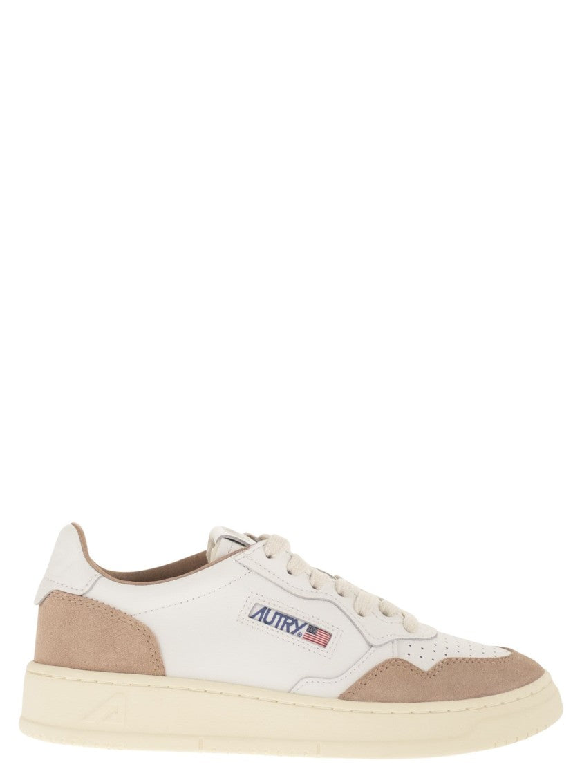 Autry Medalist Low - Leather And Suede Sneakers