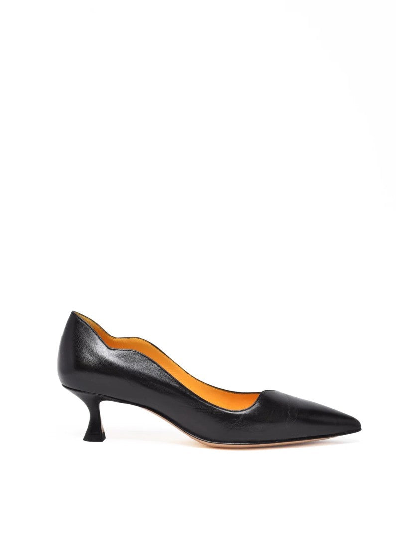 Mara Bini Black Leather Pumps