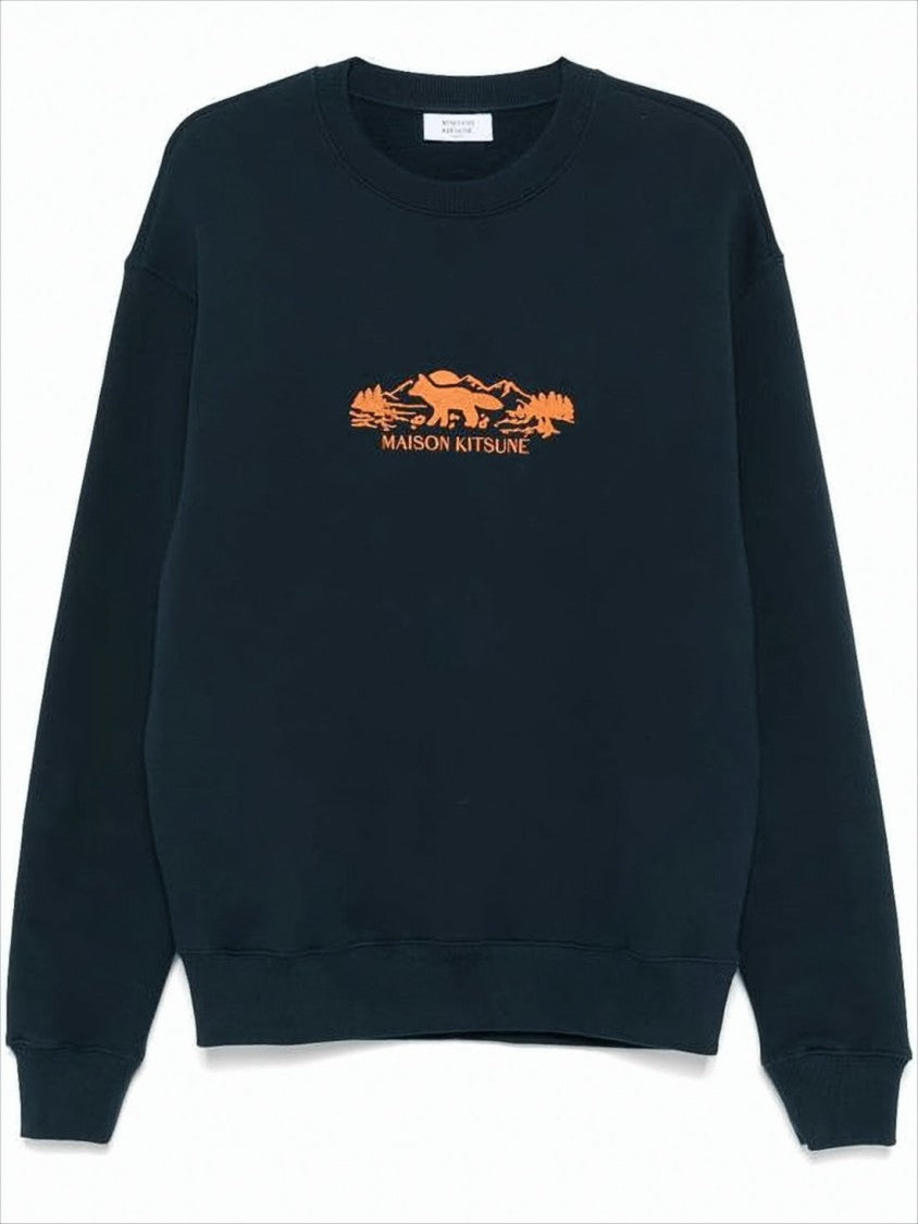 Maison Kitsuné Classic Crew Neck Long-Sleeve Sweatshirt With Graphic Design