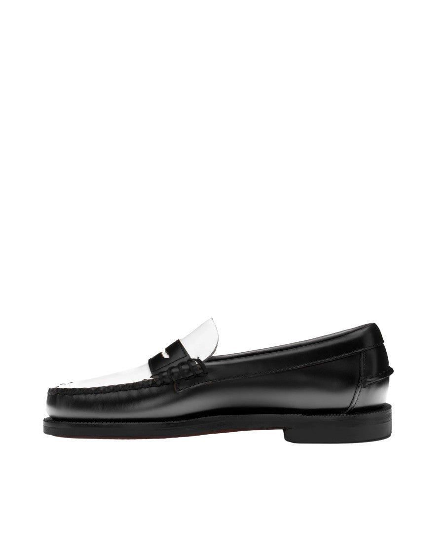 Sebago Classic Dan Hand-Stitched Leather Moccasins