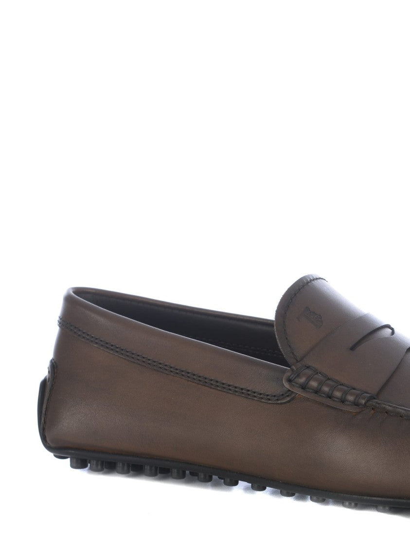 Tod's Classic Brown Leather Moccasin Loafers With Pebble Sole