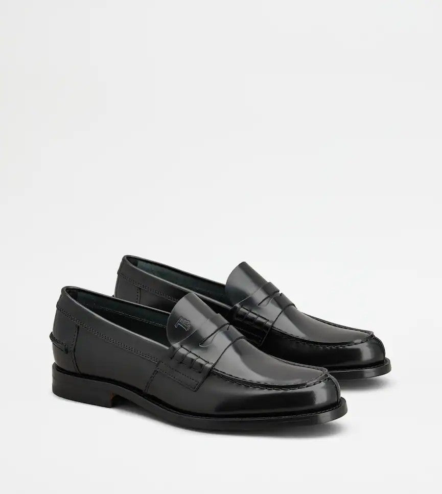 Tod's Timeless Penny Loafers In Polished Black Calfskin