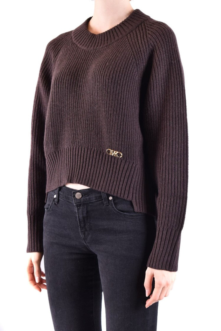 Michael Kors Wool-Cashmere Blend Sweater With Chic Cropped Design And Signature Detail