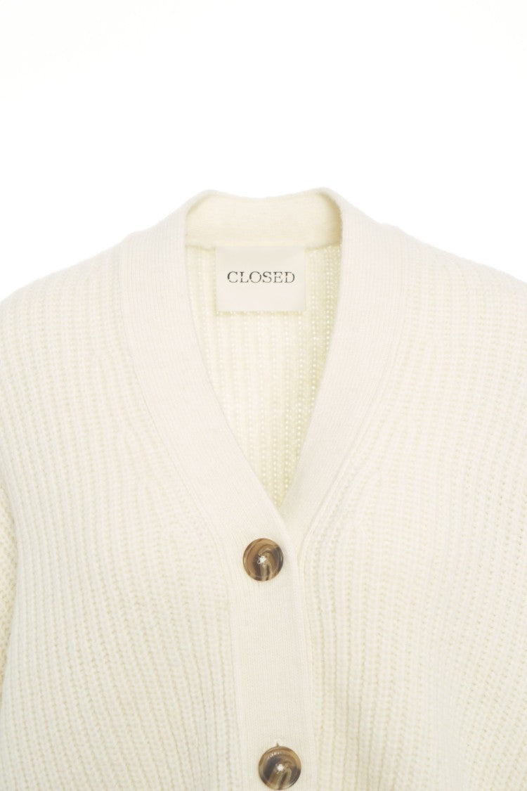 Closed Chunky Knit Cardigan With Classic V-Neck And Button Closure