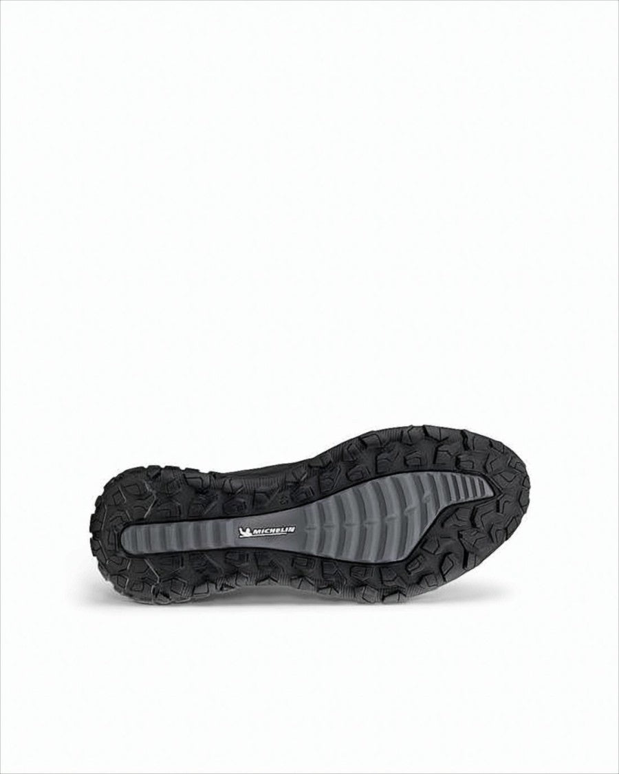 Ecco Low-Profile Waterproof Sneakers With Reflective Details