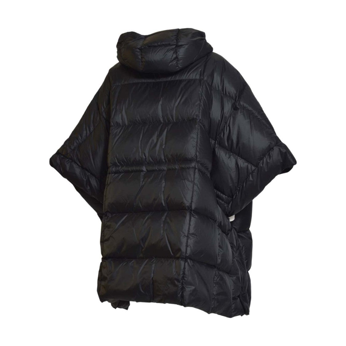 Solotre Tailored Black Coat With Traditional Collar And Minimalist Design