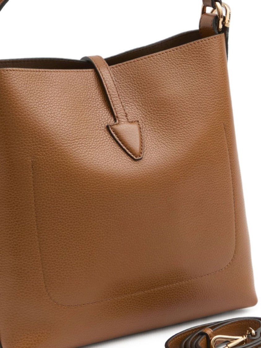 Tod's Structured Pebbled Leather Handbag With Metallic Clasp
