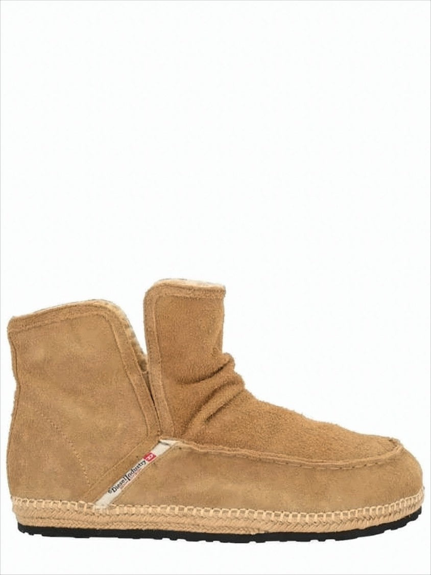 Diesel Brown Suede Boots With Plush Lining