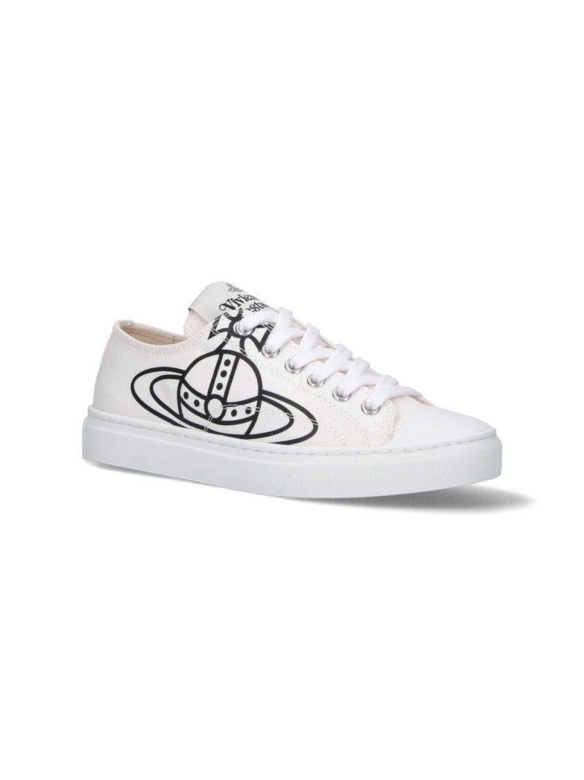 Vivienne Westwood Minimalist White Sneakers With Smooth Silhouette