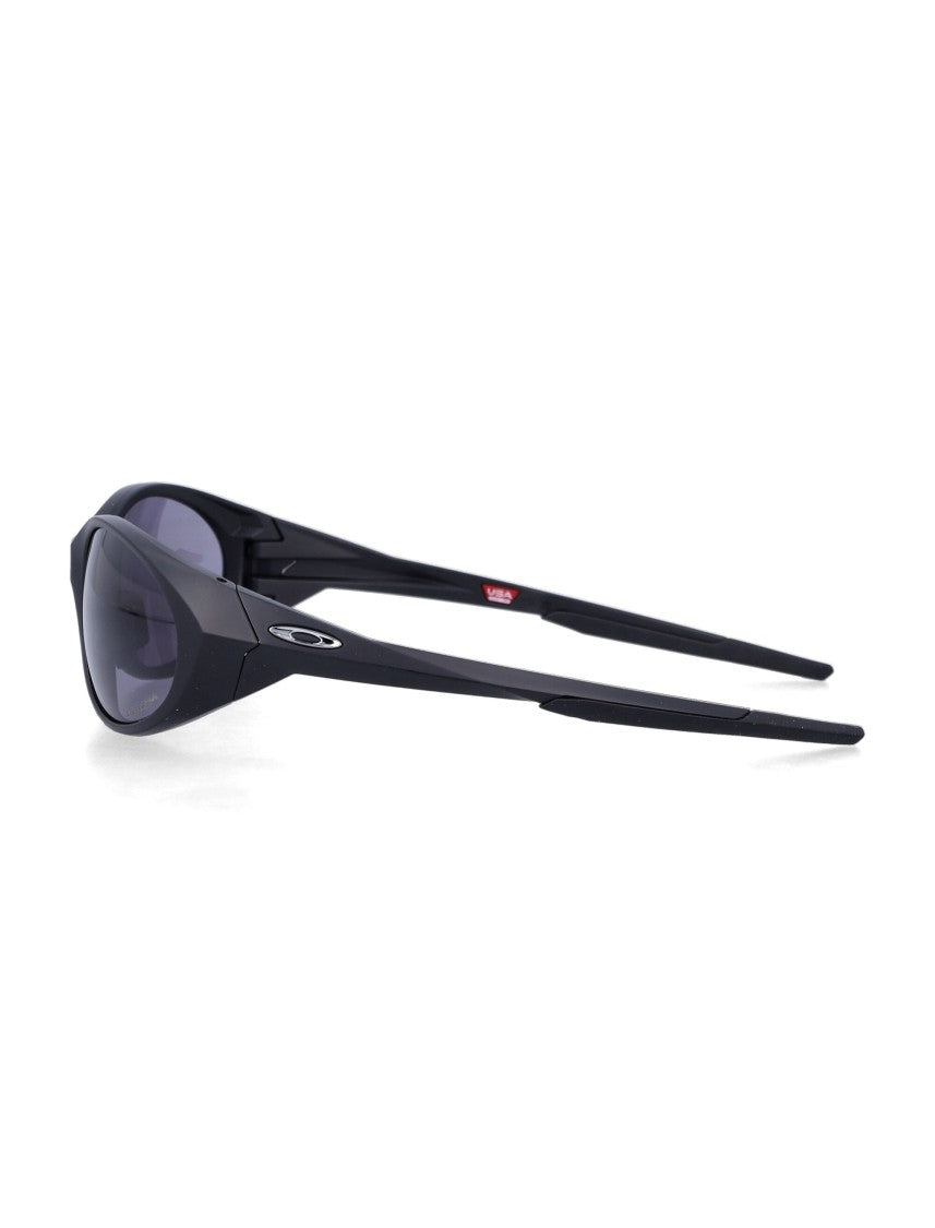 Oakley Eye Jacket Redux Sunglasses With Innovative Lightweight Frame