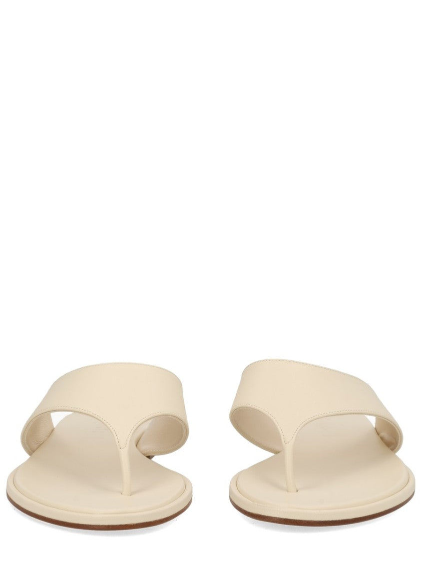 Aeydē Black Leather Toe Post Sandals