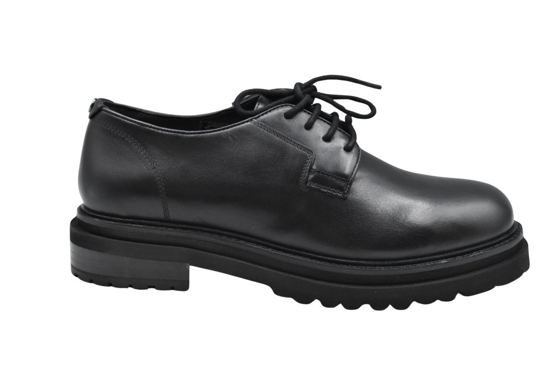 Janet & Janet Black Smooth Leather Lace-Up Shoes With Sole