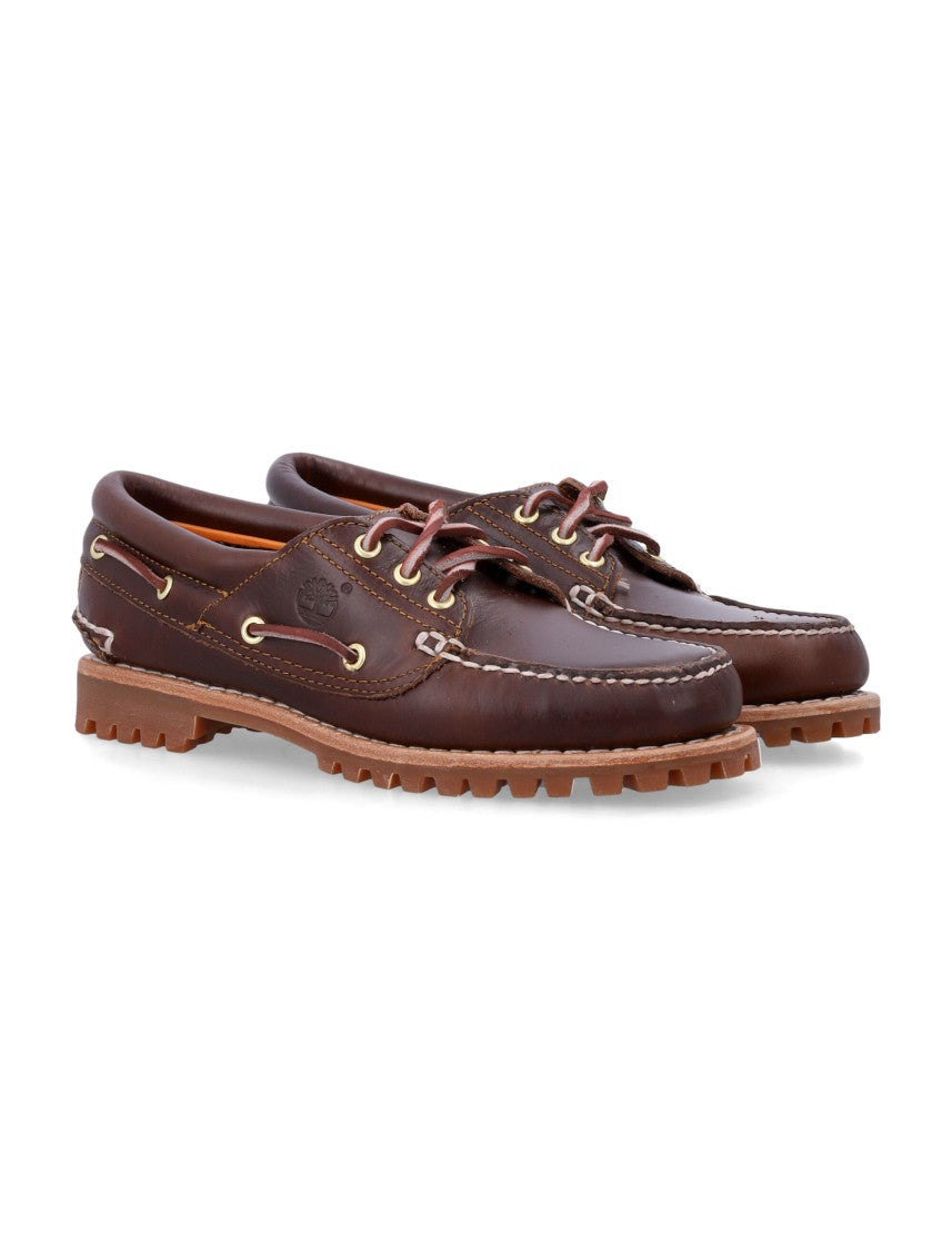Timberland Classic Moccasin-Toe Boat Shoe With Rugged Sole