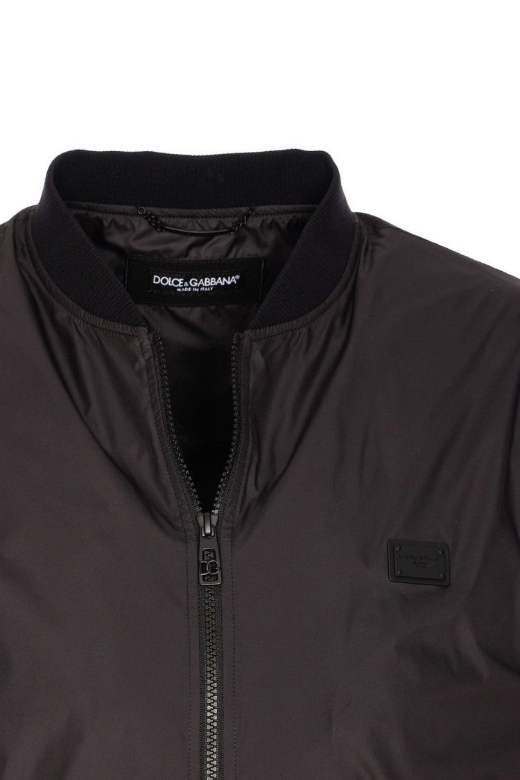 Dolce & Gabbana Tailored Black Coat With Smooth Texture And Timeless Appeal