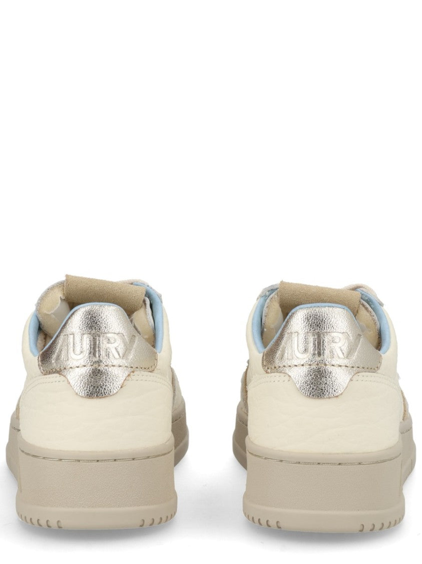 Autry Medalist Low Metallic Accents Sneakers