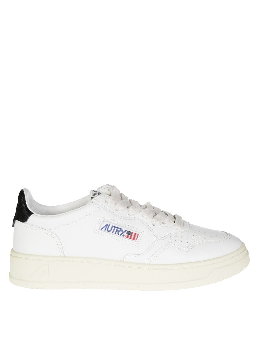 Autry White Medalist Low Leather Sneakers