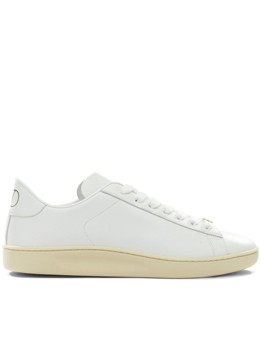 Valentino White Minimalist Smooth Leather Low-Top Sneakers