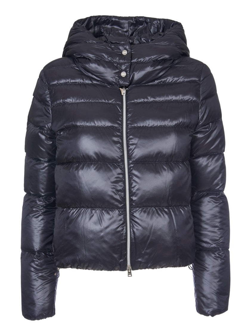 Herno Padded Jacket With Fixed Hood And Convenient Zip Pockets