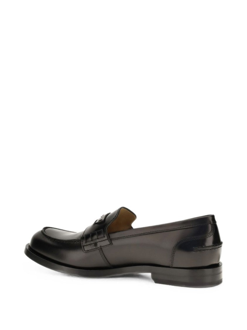 Fendi Polished Leather Metal Plaque Rounded-Toe Loafers
