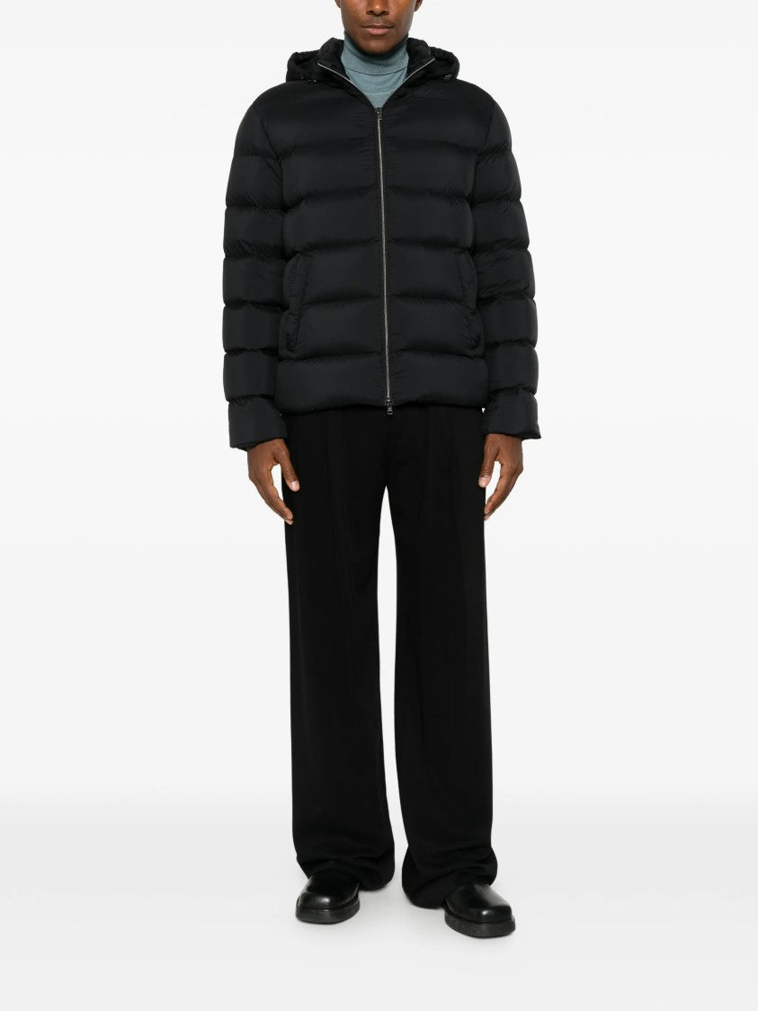Herno Black Quilted Puffer Jacket With Adjustable Hood And Boxy Fit