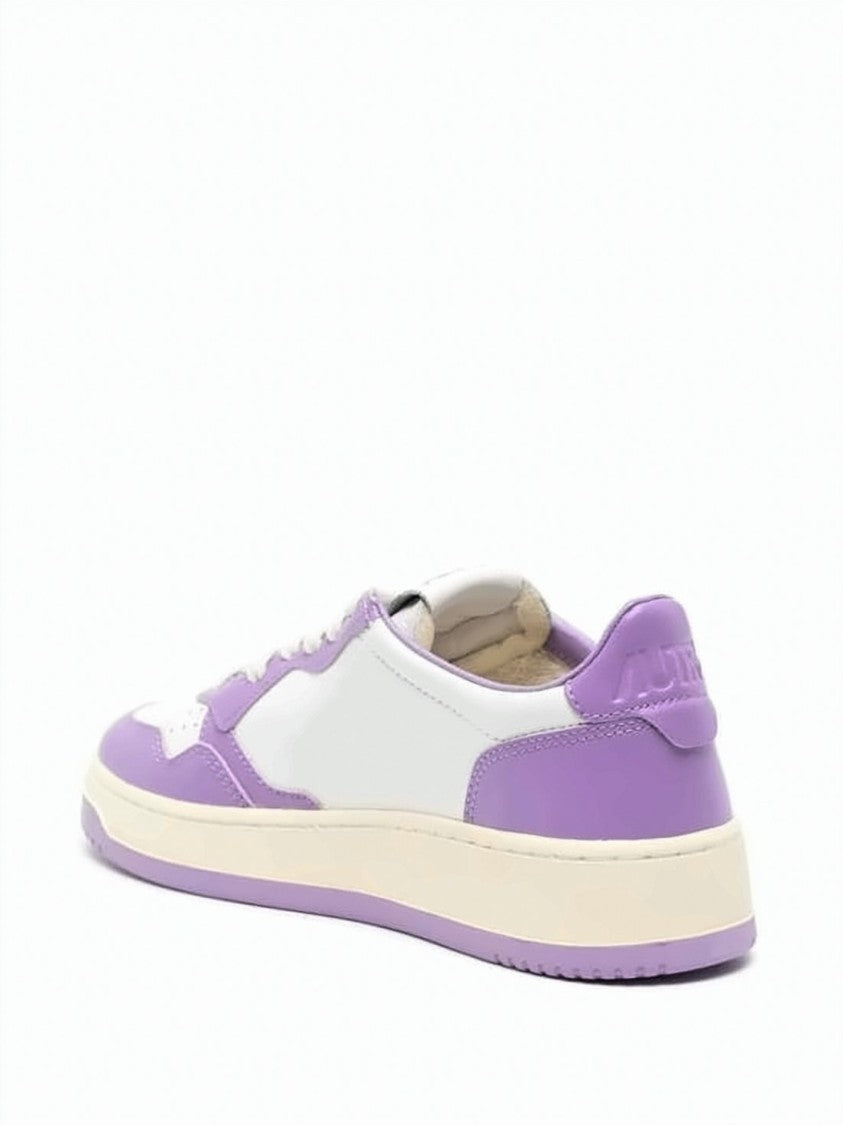 Autry Smooth Leather Low-Top Sneakers With Lavender Detailing