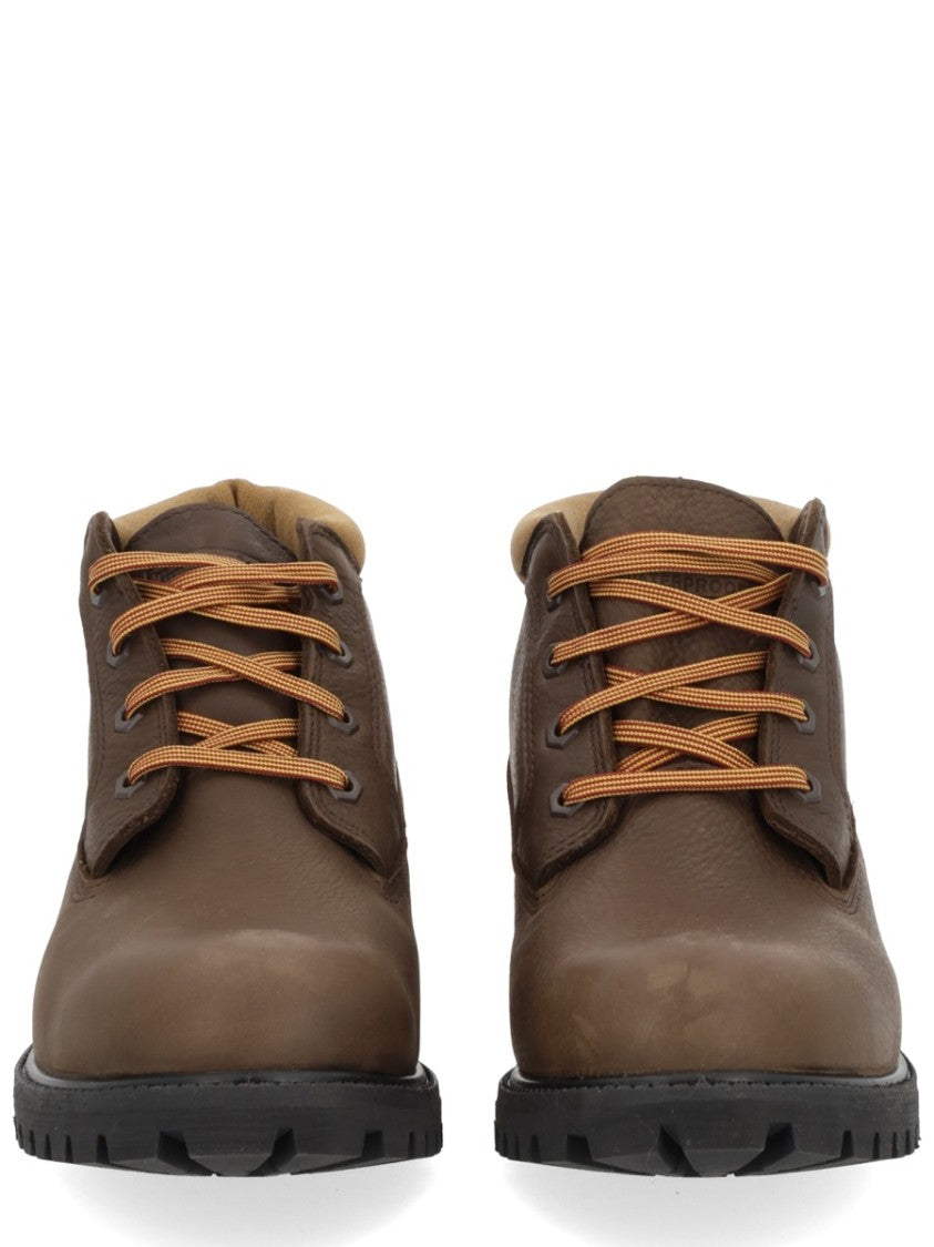 Timberland Smooth Brown Leather Boots With Padded Collar And Rugged Sole