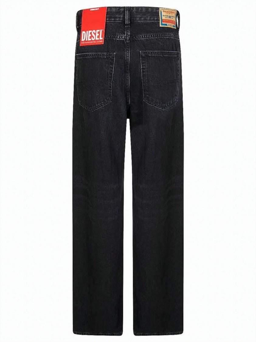Diesel Wide-Leg High-Waisted Denim Pants With Classic Five-Pocket Design