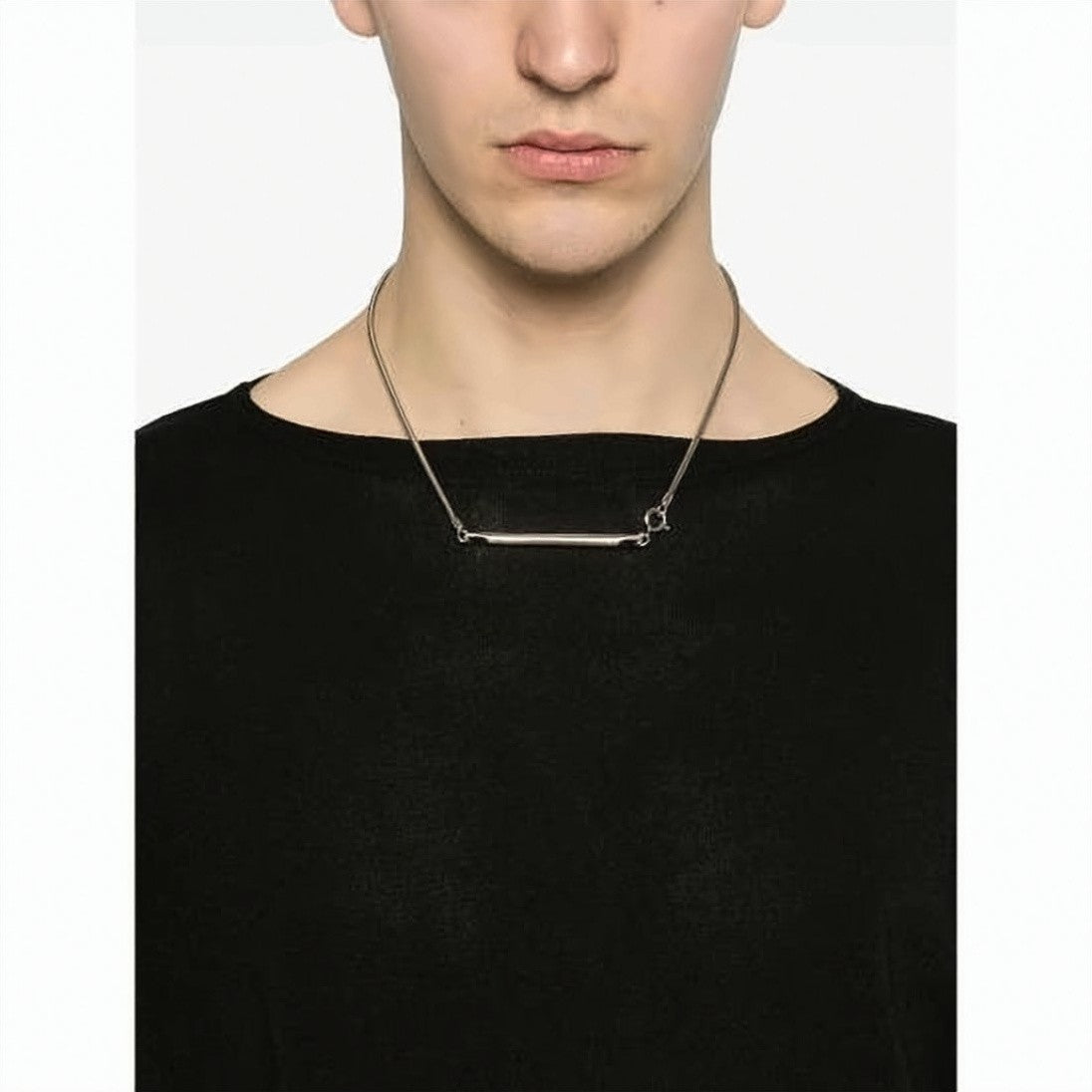 Kaptain Sunshine Minimalist Lightweight Black T-Shirt With Round Neckline
