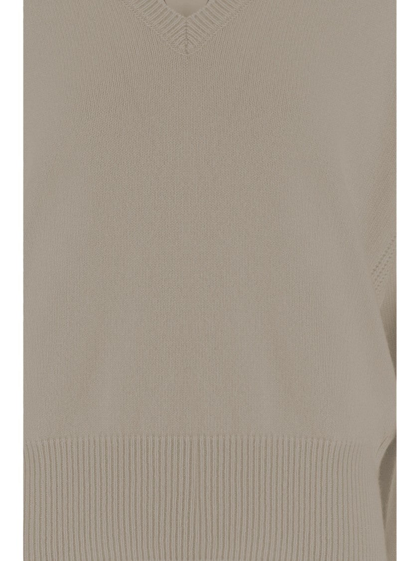 Sa Su Phi Finely Knit Cashmere Sweater With V-Neckline And Ribbed Details