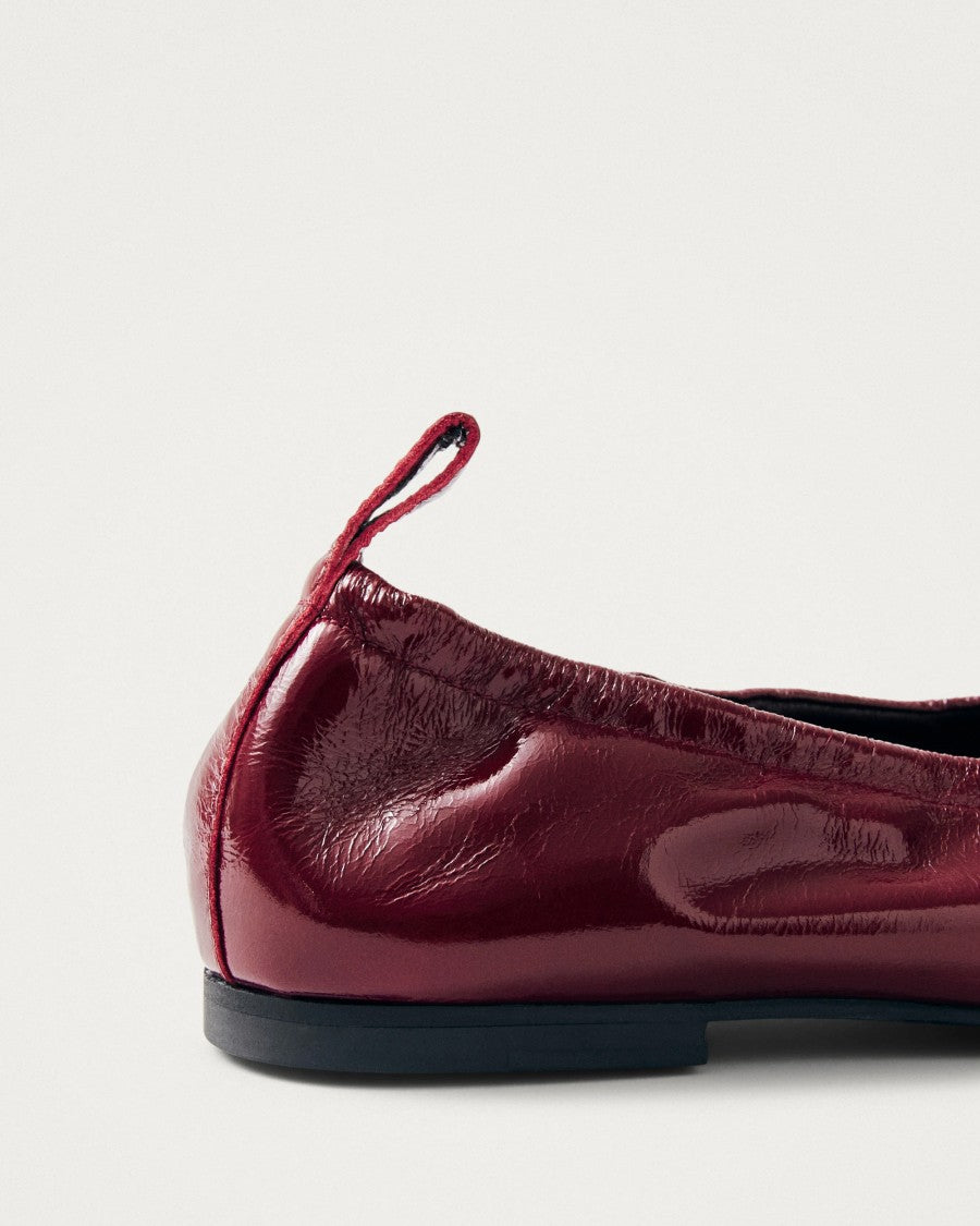 Alohas Square-Toe Ballerina Flats With Key Details