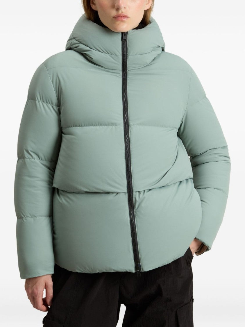Woolrich High-Collar Puffer Jacket With Horizontal Quilting