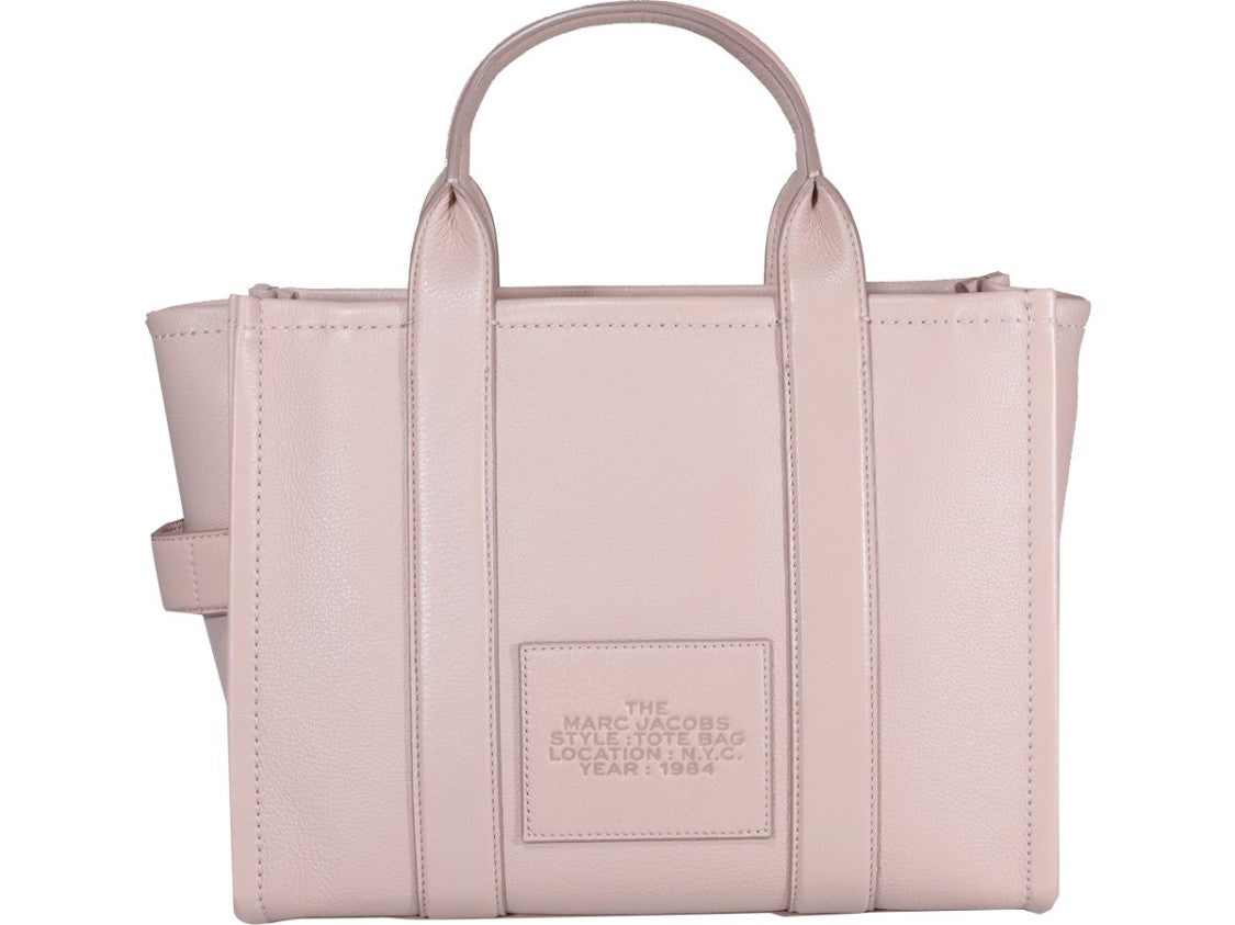 Marc Jacobs Minimalist Functional Handbag With Sleek Silhouette