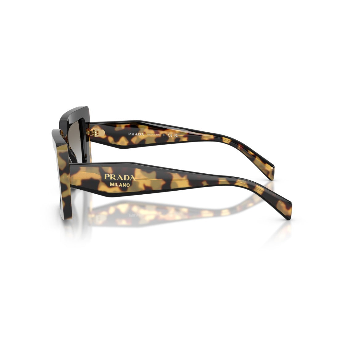 Prada 0Pr D01s Oversized Square Frame Sunglasses