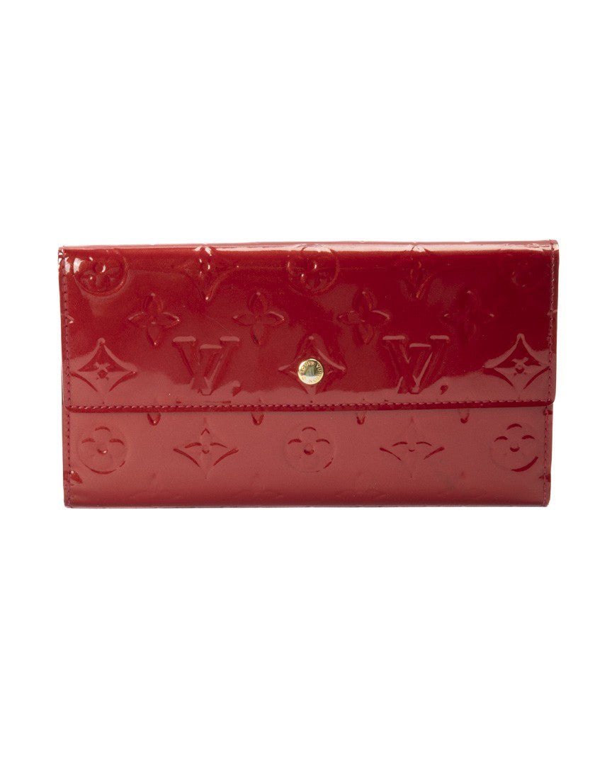 Louis Vuitton Glossy Patent Leather Wallet With Classic Monogram And Clip Closure