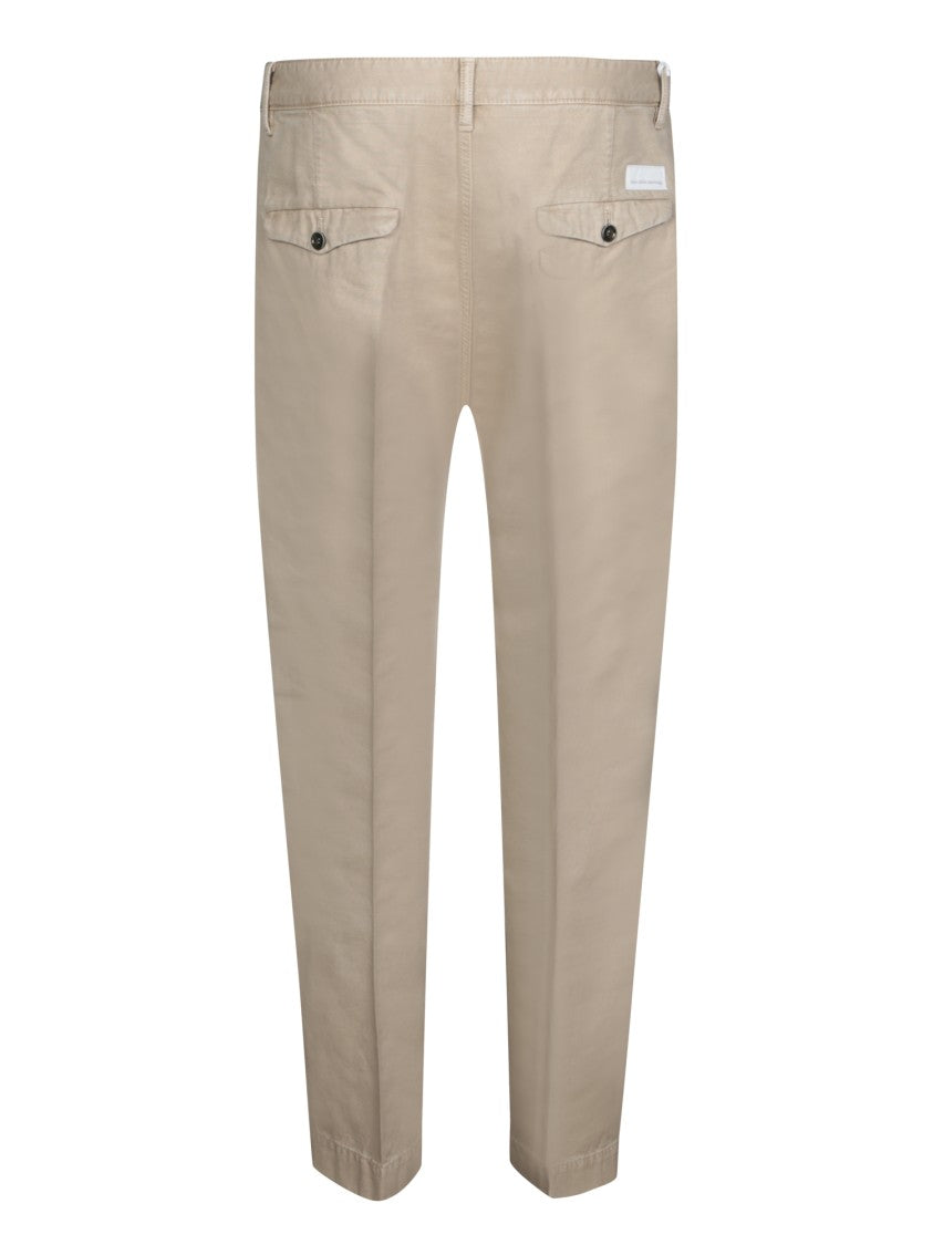 Nine In The Morning Classic Fit Beige Jeans With Streamlined Silhouette