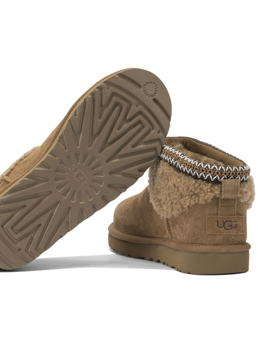 Ugg "Classic Ultra Mini Maxi Curly" Ankle Boots